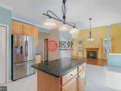 美国马里兰州贝莱尔的独栋别墅，704 Greenglade Court，编号77384965
