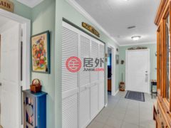 美国佛罗里达州维罗海滩的公寓，740 Lake Orchid Circle Unit# 205，编号75924686